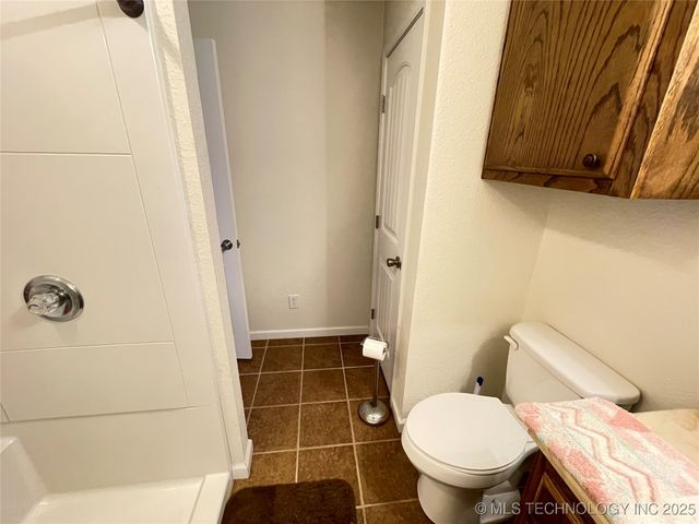 430378 E 1152 Road, Porum, OK 74455