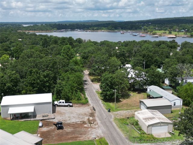 430378 E 1152 Road, Porum, OK 74455