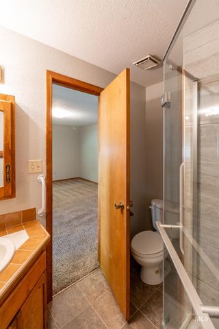 1858 N Teare Ave, Meridian, ID 83646