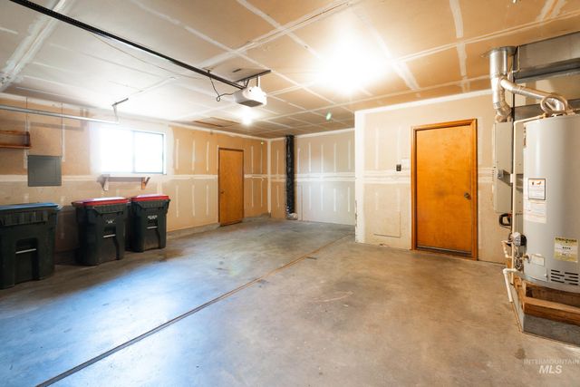 1858 N Teare Ave, Meridian, ID 83646