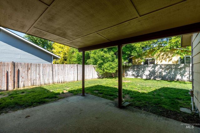 1858 N Teare Ave, Meridian, ID 83646