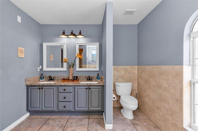 2255 BAGDAD AVENUE, Orlando, FL 32833
