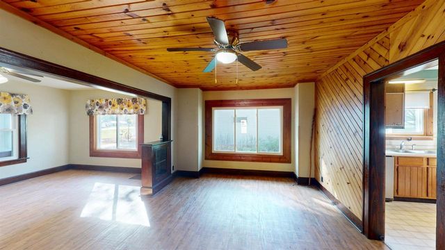 151 S MADISON STREET, Unity, WI 54488