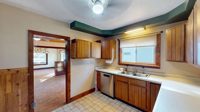 151 S MADISON STREET, Unity, WI 54488