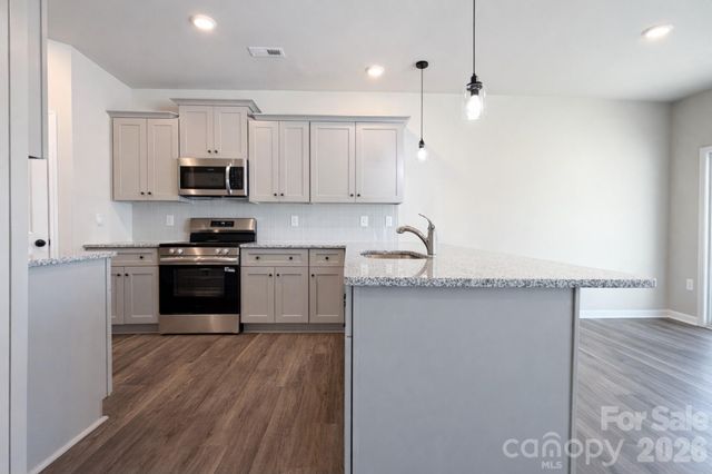 4733 Muskogee Drive, Charlotte, NC 28227