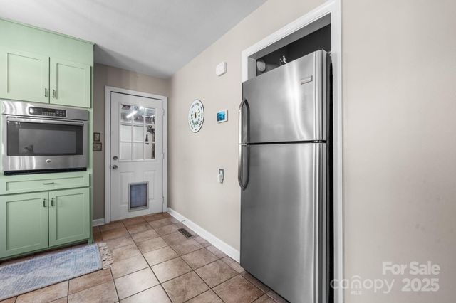 631 Powell Road, Lenoir, NC 28645