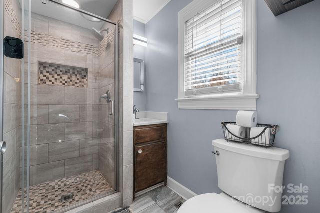 631 Powell Road, Lenoir, NC 28645