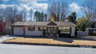 631 Powell Road, Lenoir, NC 28645