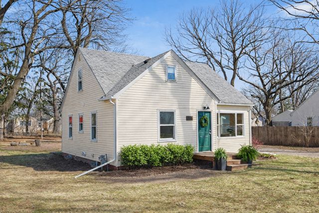 9055 Tyler Street NE, Blaine, MN 55434