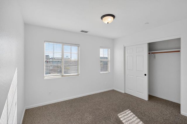 3077 N Hanalei Avenue, Fresno, CA 93737