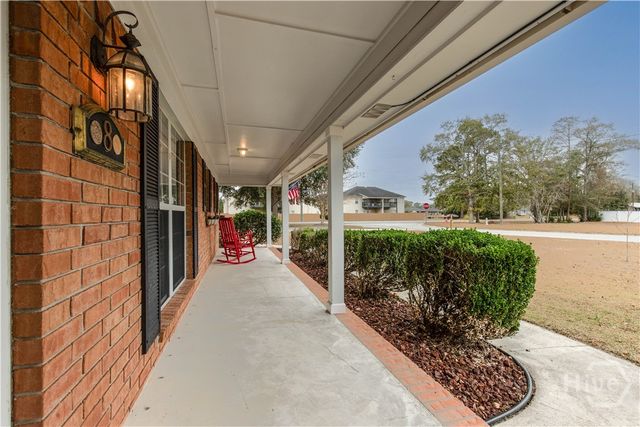 8 Cameron Court W, Pembroke, GA 31321