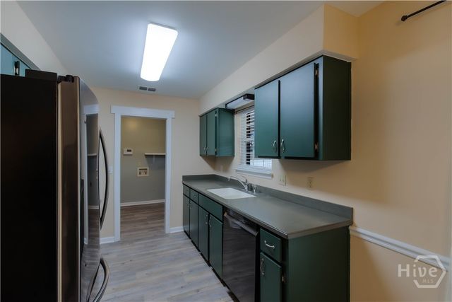 8 Cameron Court W, Pembroke, GA 31321