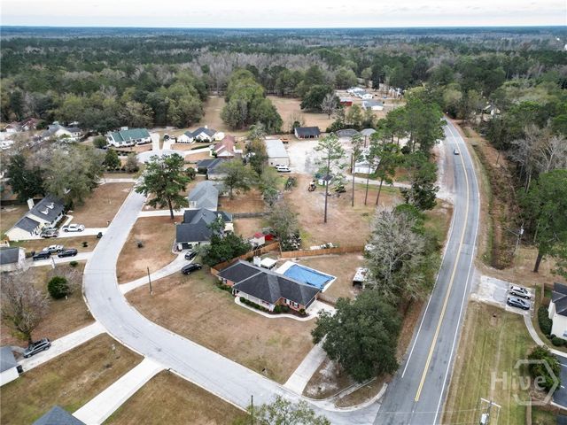 8 Cameron Court W, Pembroke, GA 31321