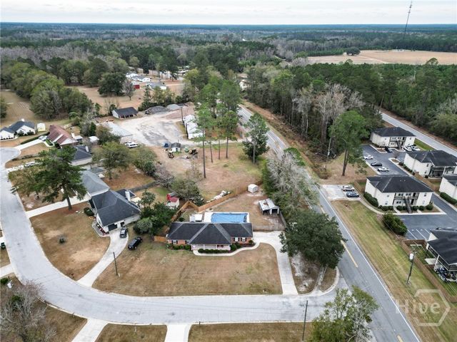 8 Cameron Court W, Pembroke, GA 31321