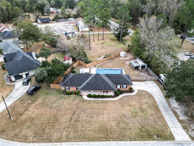 8 Cameron Court W, Pembroke, GA 31321