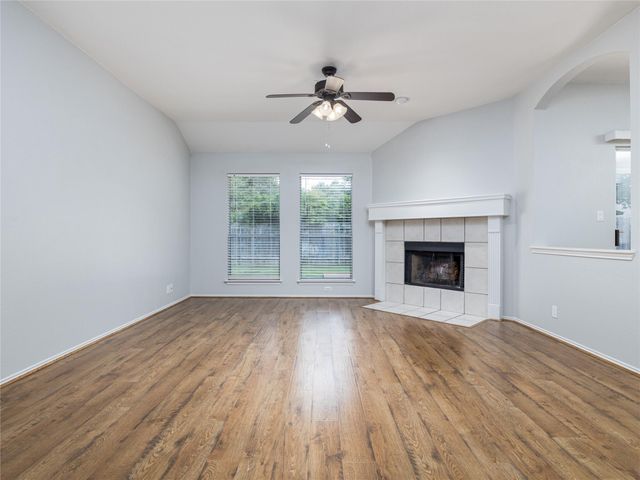 3064 Bent Tree LOOP, Round Rock, TX 78681