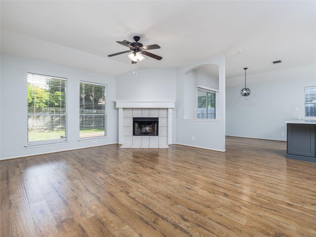 3064 Bent Tree LOOP, Round Rock, TX 78681