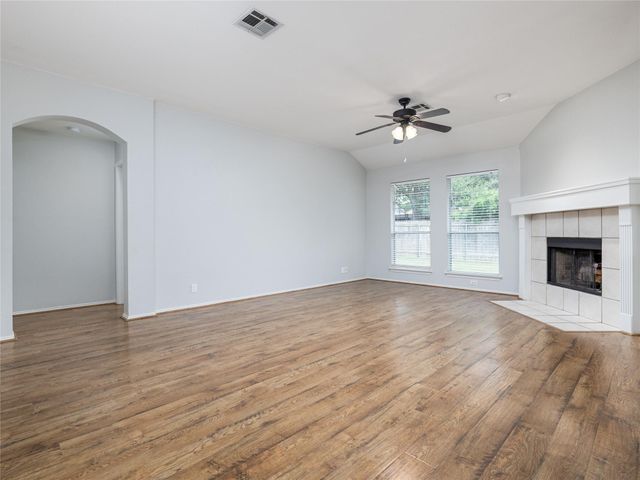 3064 Bent Tree LOOP, Round Rock, TX 78681
