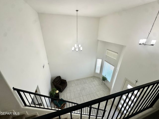 7780 Enchanted Park Drive, El Paso, TX 79911