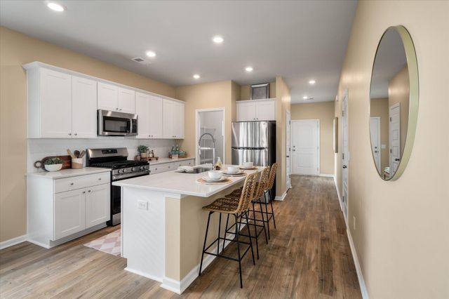 122 Woodland Oak Way, Summerville, SC 29485