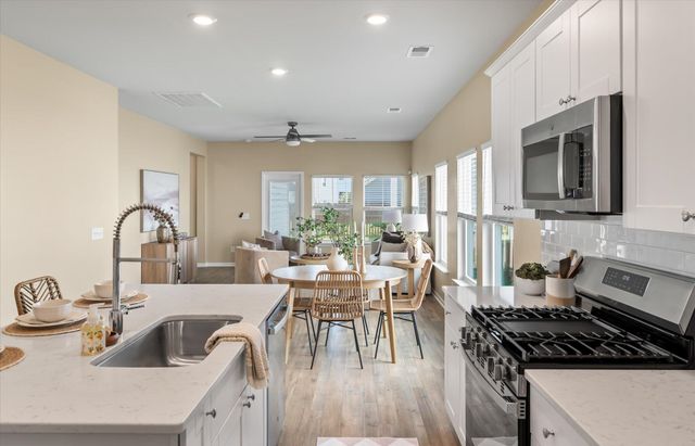 122 Woodland Oak Way, Summerville, SC 29485
