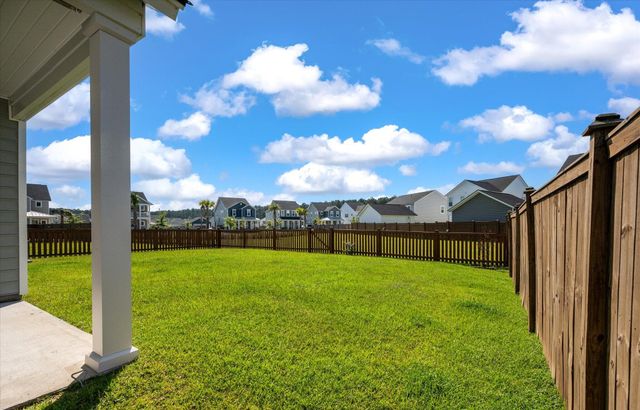 122 Woodland Oak Way, Summerville, SC 29485