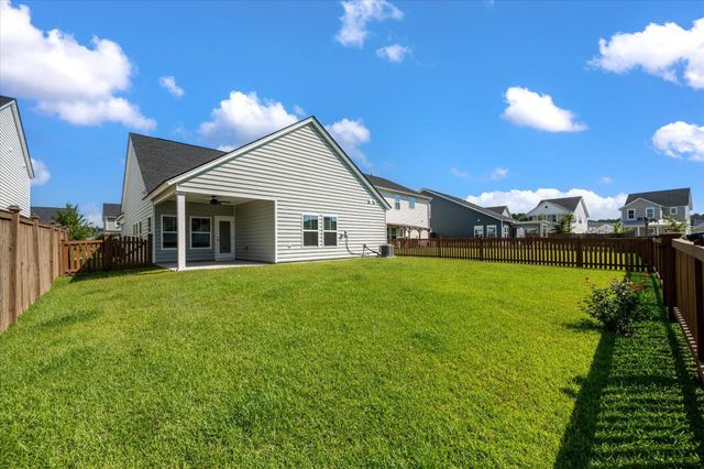 122 Woodland Oak Way, Summerville, SC 29485