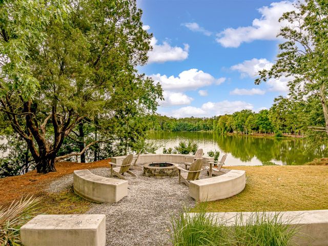 122 Woodland Oak Way, Summerville, SC 29485