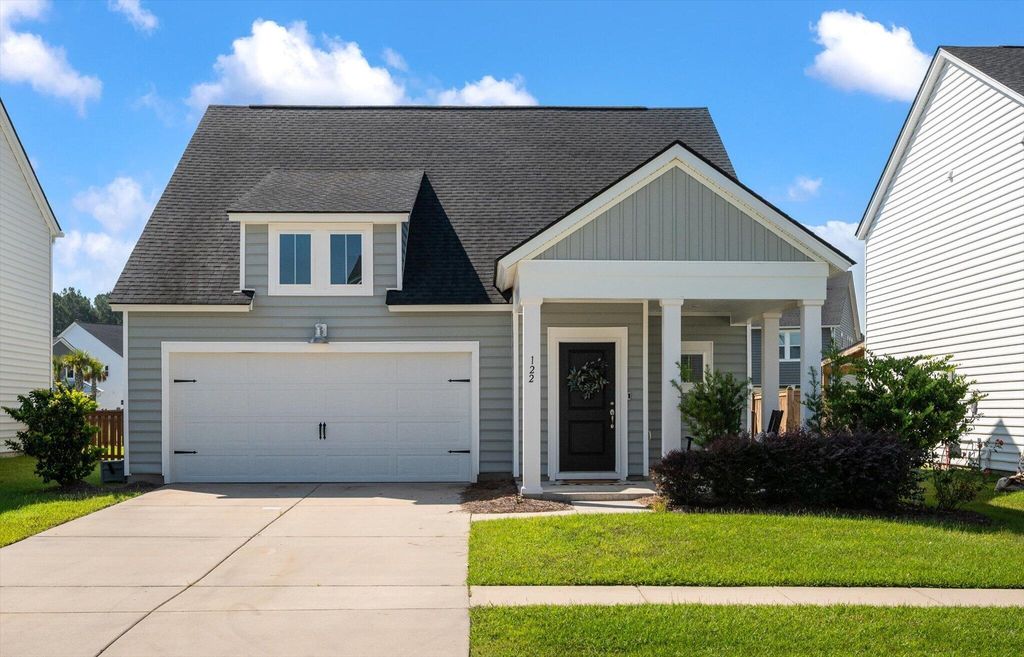 122 Woodland Oak Way, Summerville, SC 29485