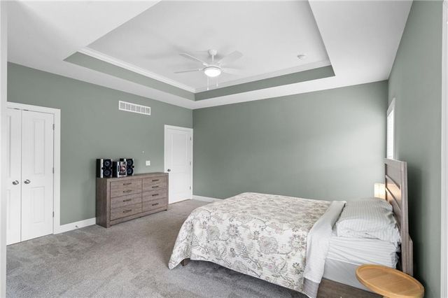 7703 Green Street, Lenexa, KS 66227