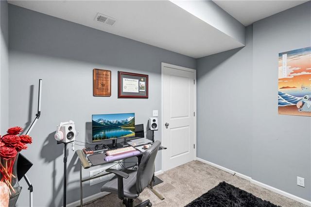 7703 Green Street, Lenexa, KS 66227