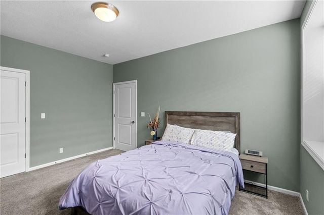 7703 Green Street, Lenexa, KS 66227