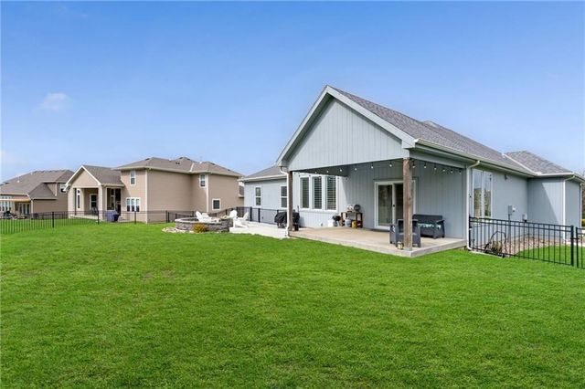 7703 Green Street, Lenexa, KS 66227