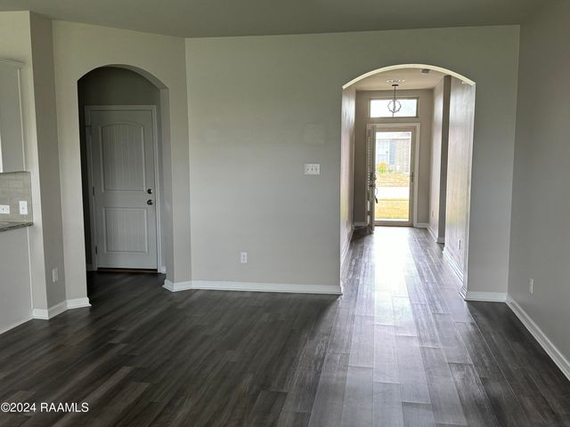 104 Garden Oaks Avenue, Youngsville, LA 70592