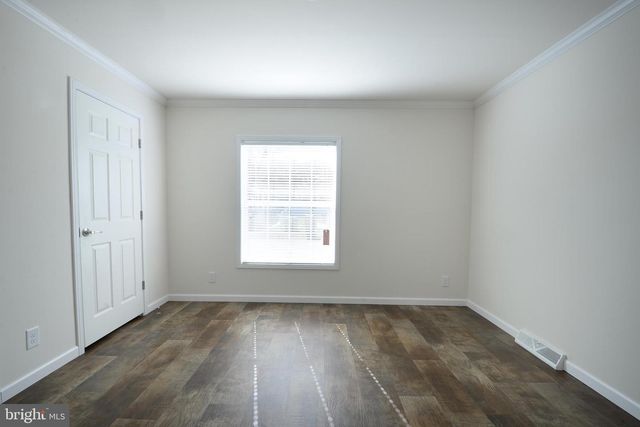 6 EDGEWATER DR, Magnolia, DE 19962