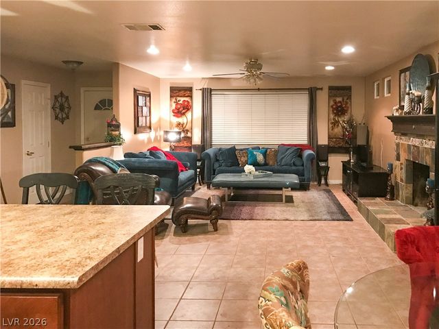 2635 El Camino Road, Las Vegas, NV 89146