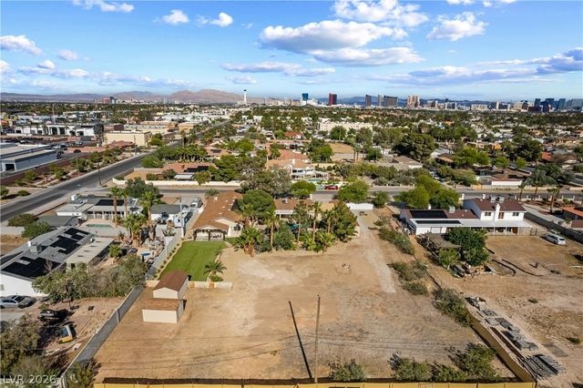 2635 El Camino Road, Las Vegas, NV 89146