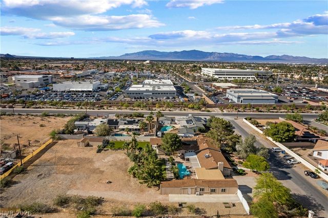2635 El Camino Road, Las Vegas, NV 89146