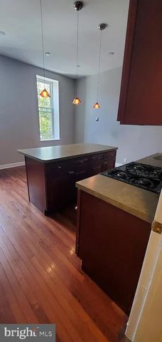 1614 S BROAD ST, Philadelphia, PA 19145