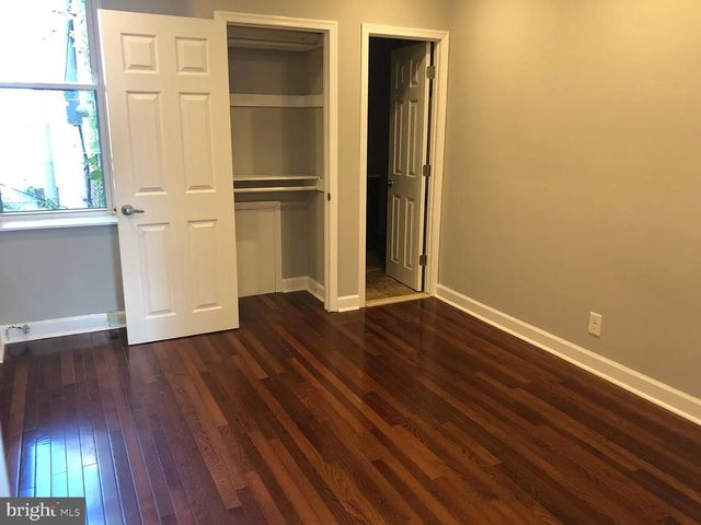 1614 S BROAD ST, Philadelphia, PA 19145