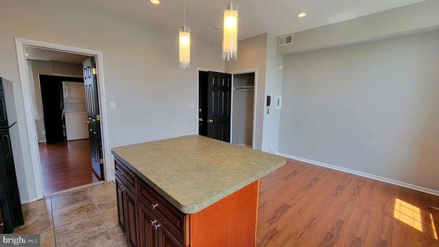 1614 S BROAD ST, Philadelphia, PA 19145