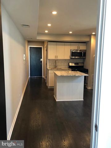 1614 S BROAD ST, Philadelphia, PA 19145