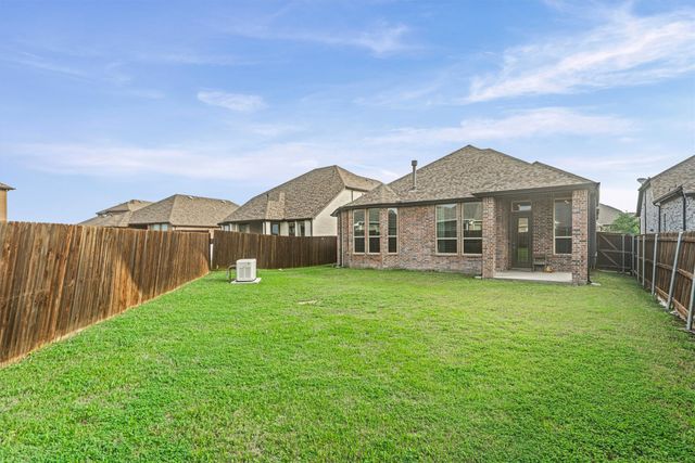 1553 Sugarberry Drive, Forney, TX 75126