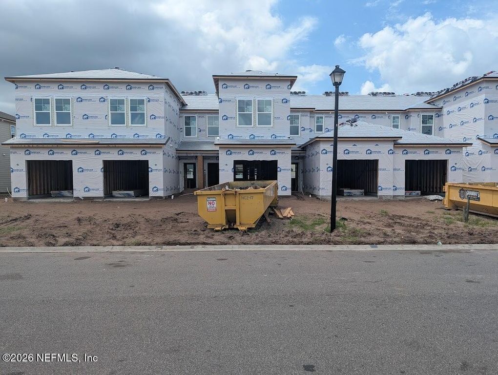 198 BRAZIL NUT Circle, Jacksonville, FL 32218