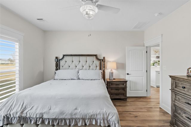 17637 Englin Road, Winnie, TX 77665