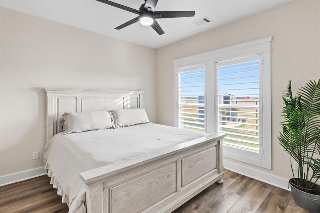 17637 Englin Road, Winnie, TX 77665