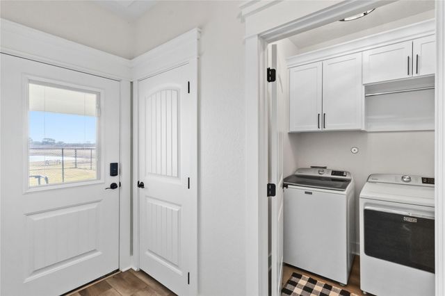 17637 Englin Road, Winnie, TX 77665