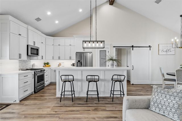 17637 Englin Road, Winnie, TX 77665