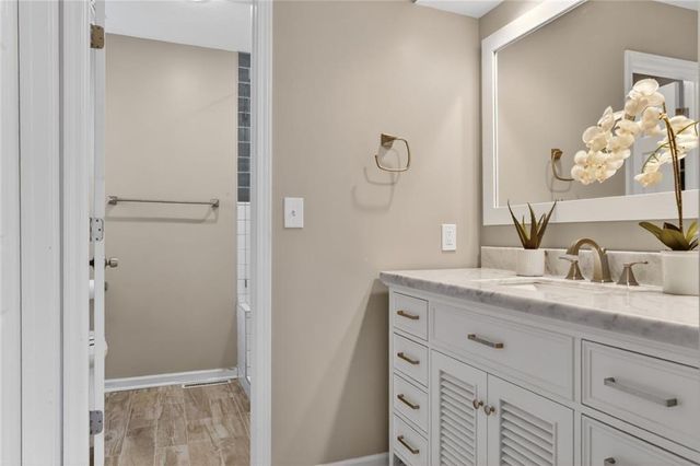 12914 W 69th Street, Shawnee, KS 66216
