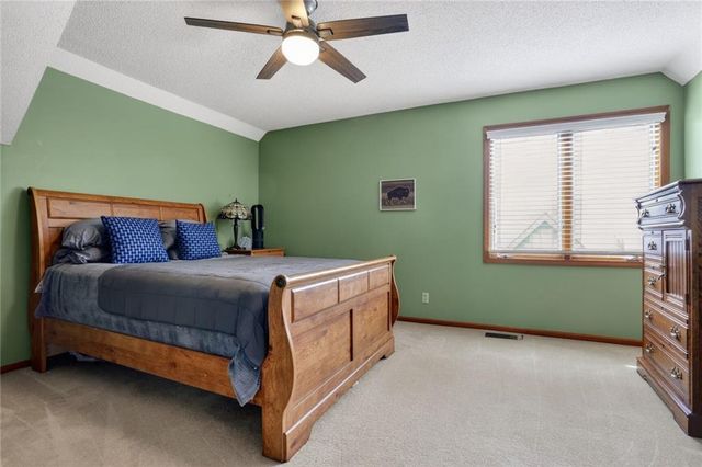 12914 W 69th Street, Shawnee, KS 66216